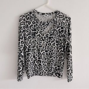 LNA cut-out Long Sleeve Top